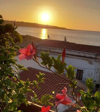 Casavistamare Villa Augusta Ngoại thất bức ảnh